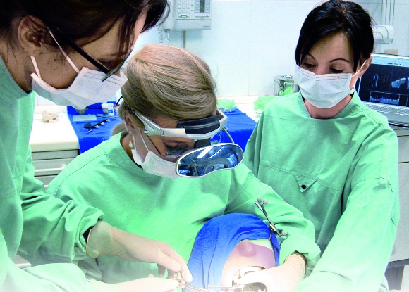 хирургическая стоматология, удаление зубов